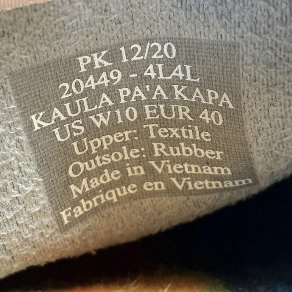 OluKai new without